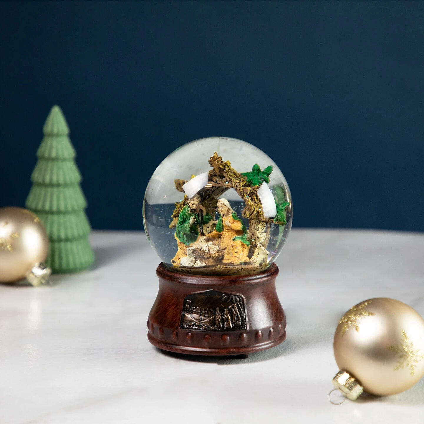 Northlight Christmas Nativity Musical Snow Globe - 5.5" Brown 5 Northlight Christmas Nativity Musical Snow Globe - 5.5" Brown - Image 3