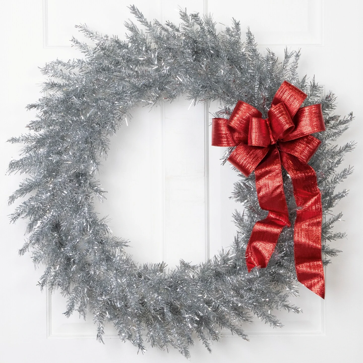Northlight 36" Silver Tinsel Artificial Christmas Wreath, Unlit 4 Northlight 36" Silver Tinsel Artificial Christmas Wreath, Unlit - Image 2