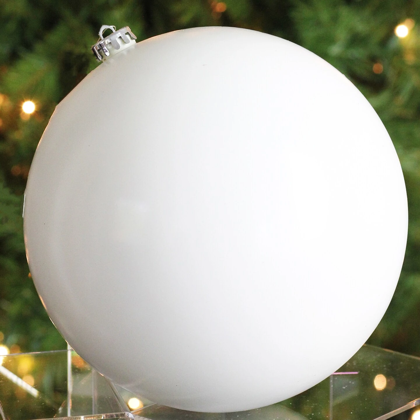 Northlight Shiny Commercial Shatterproof Christmas Ball Ornament 10" (250mm) - Winter White 6 Northlight Shiny Commercial Shatterproof Christmas Ball Ornament 10" (250mm) - Winter White - Image 4