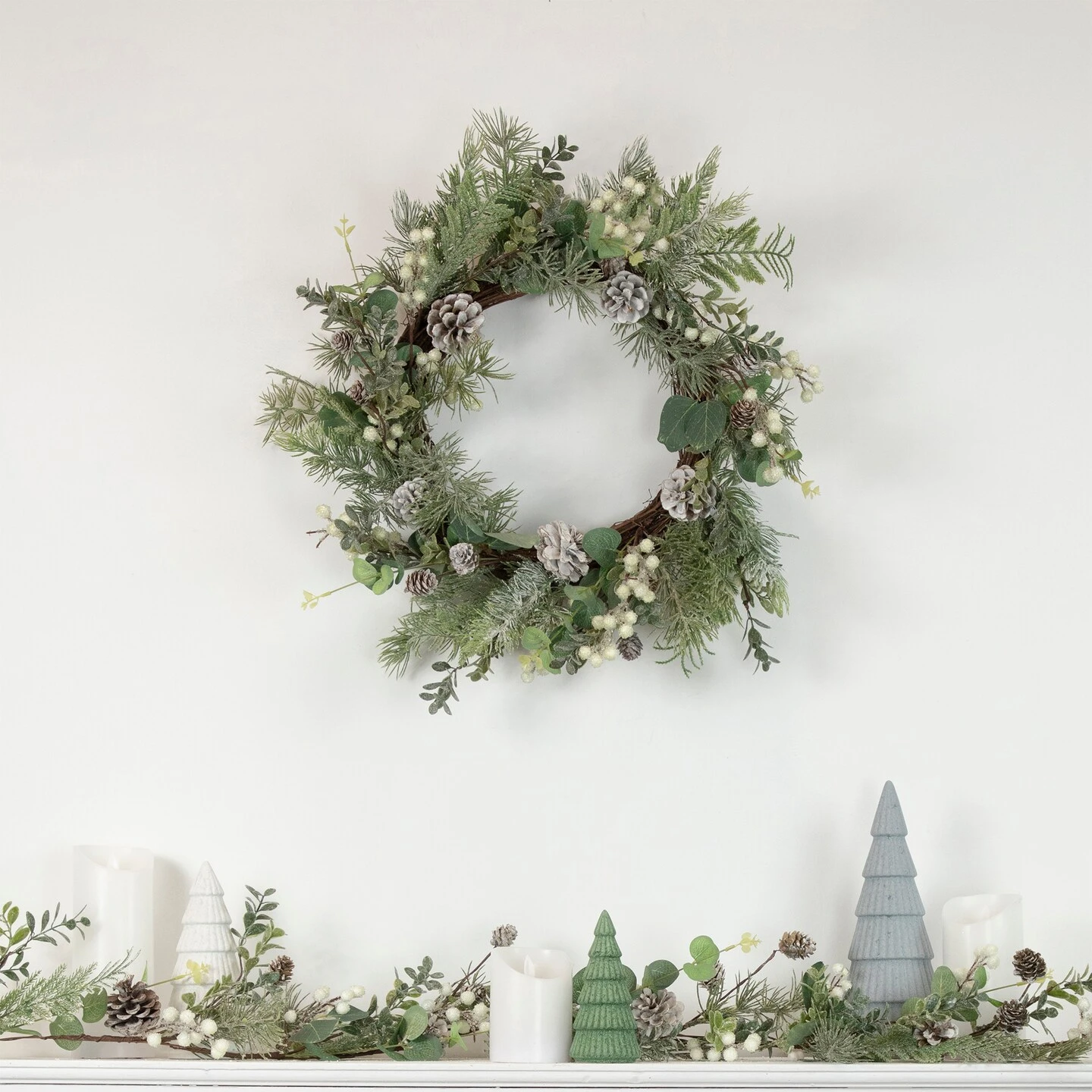 Northlight White Berry, Eucalyptus And Pinecone Christmas Wreath, 20-Inch, Unlit Green 5 Northlight White Berry, Eucalyptus And Pinecone Christmas Wreath, 20-Inch, Unlit Green - Image 3
