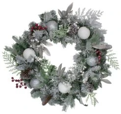 Northlight Frosted Cedar And Berries Artificial Christmas Wreath - 24-Inch, Unlit Green