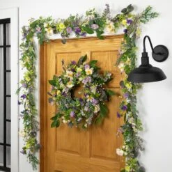 Northlight Daisy And Mixed Foliage Floral Spring Garland - 5' - Purple Green -Northlight 6917537151886779408