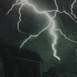 Northlight Haunted House With Jack-O'-Lanterns LED Canvas Wall Art 11 Northlight Haunted House With Jack-O'-Lanterns LED Canvas Wall Art -Northlight D204886S 4