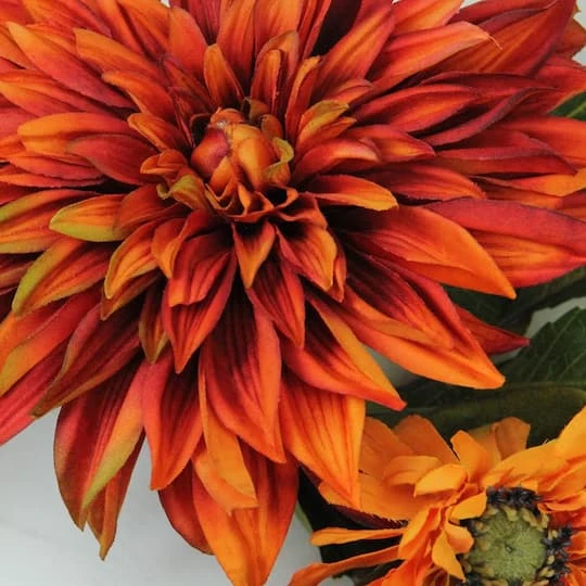 Northlight Mums And Daisies Twig Artificial Floral Wreath Orange 22" 6 Northlight Mums And Daisies Twig Artificial Floral Wreath Orange 22" - Image 4