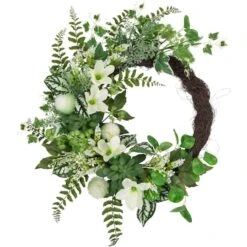 Northlight 24" Hellebores & Ivy Wreath