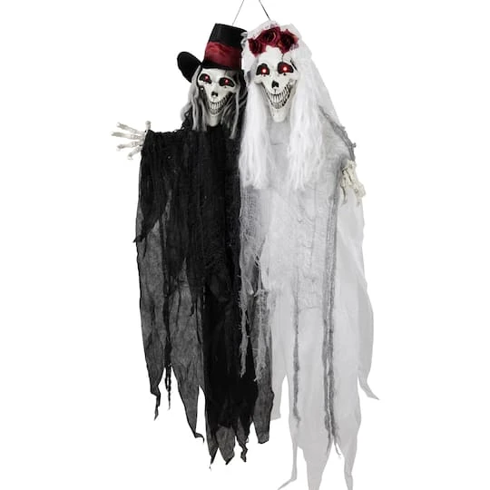 Northlight 47" Lit Vampire Couple With Sound Halloween Decoration 7 Northlight 47" Lit Vampire Couple With Sound Halloween Decoration - Image 5