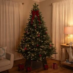 Northlight 7.5ft. Pre-Lit Real Touch™️Full Blue Spruce Artificial Christmas Tree, Clear Lights 12 Northlight 7.5ft. Pre-Lit Real Touch™️Full Blue Spruce Artificial Christmas Tree, Clear Lights -Northlight D858985S 3